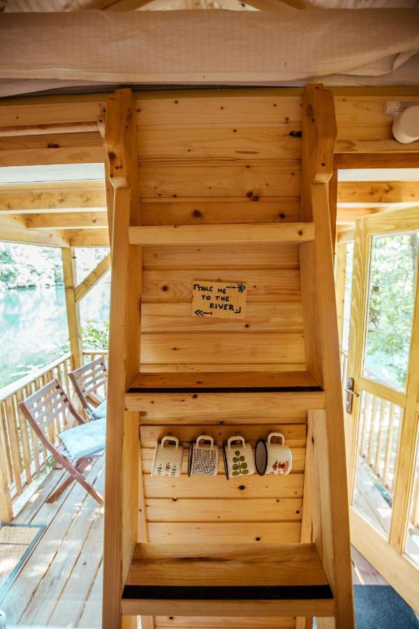 Riverland Gornji Zvecaj Ngoại thất bức ảnh