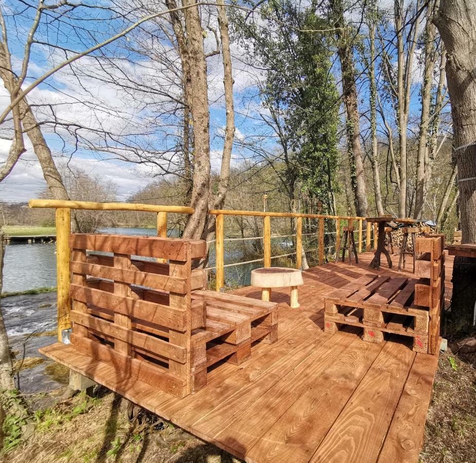 Riverland Gornji Zvecaj Ngoại thất bức ảnh