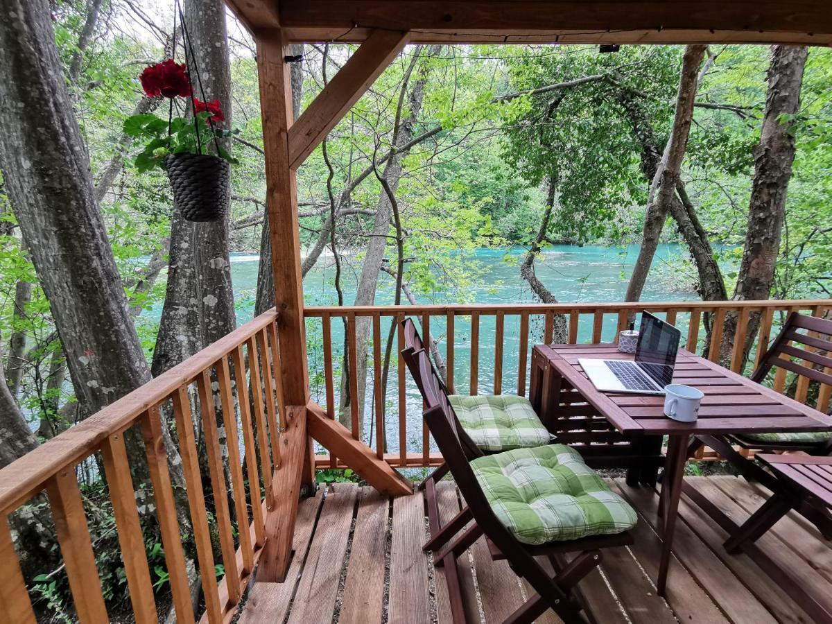 Riverland Gornji Zvecaj Ngoại thất bức ảnh